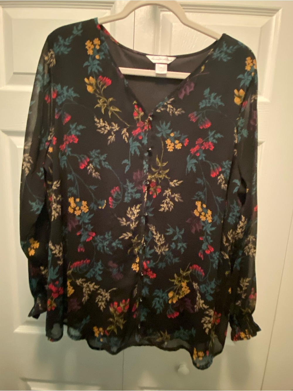 Christopher & Banks Vintage Inspired Dark Floral Top Red, Green, Gold, Purple XL